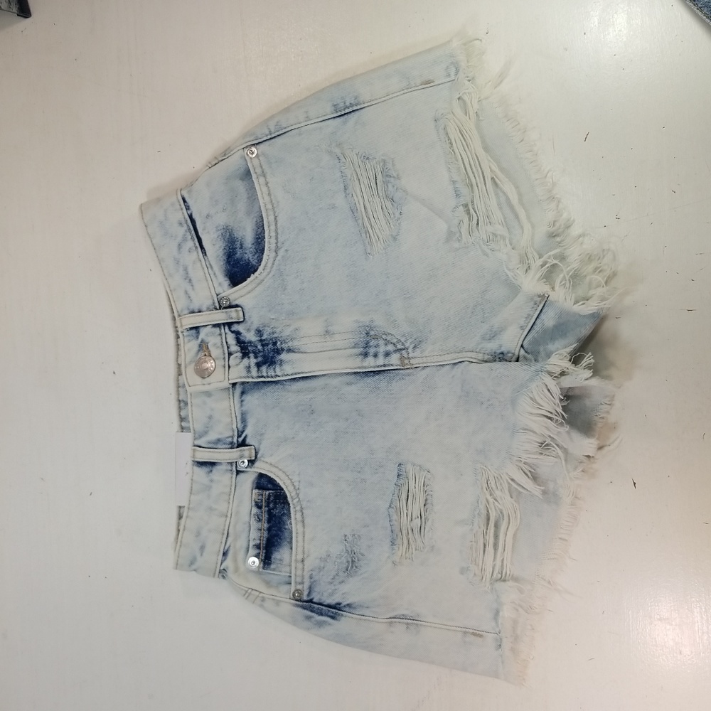 Garage Denim Festival Distressed Light Wash Jean Shorts 0